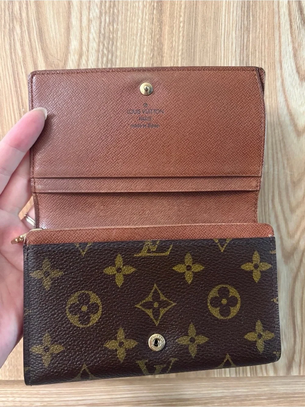 Auth Louis Vuitton Monogram Bifold zippy Wallet